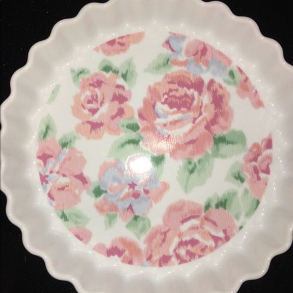 Lynn Hollyn Pink Rose Ceramic Pie Dish - Picture 1 of 3